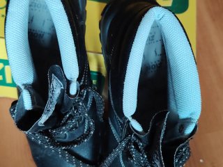 Botas de seguridad negras
