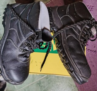 Botas de seguridad negras