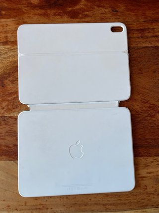 iPad 10 64GB + Apple Pencil + Magic Keyboard