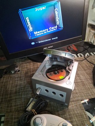 Nintendo GameCube DOL-101 Plata
