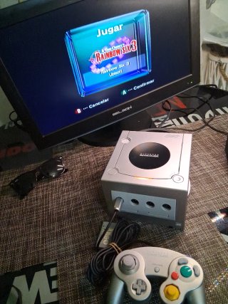 Nintendo GameCube DOL-101 Plata