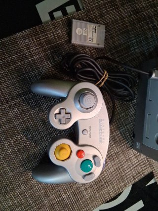 Nintendo GameCube DOL-101 Plata