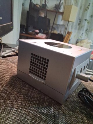 Nintendo GameCube DOL-101 Plata