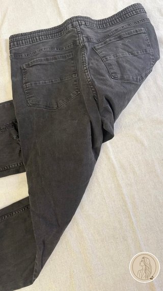 VQueros Lifties Pantalones Negros Rasgados