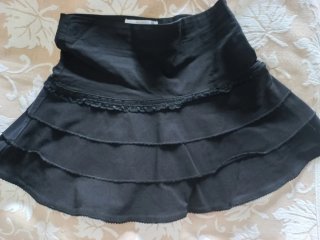 Saia preta EUR 34 / USA 02 / MEX 24