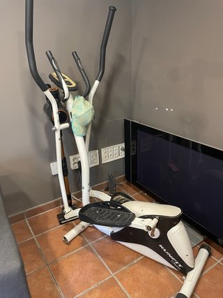 Elíptica Runfit Fitness