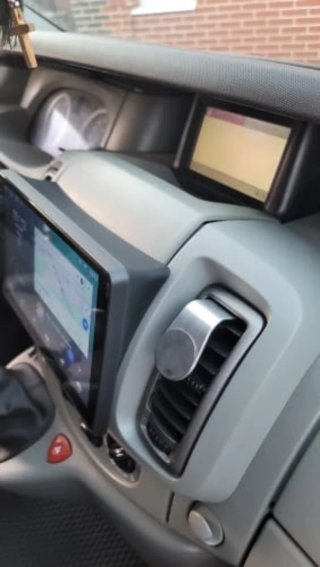 Radio android carplay trafic vivaro primastar nuev