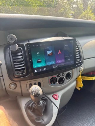 Radio android carplay trafic vivaro primastar nuev