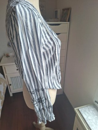 Camisa Zara Rayas Bordada, talla amplia