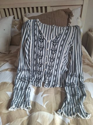 Camisa Zara Rayas Bordada, talla amplia