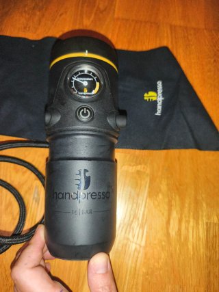 Cafetera Handpresso con enchufe mechero