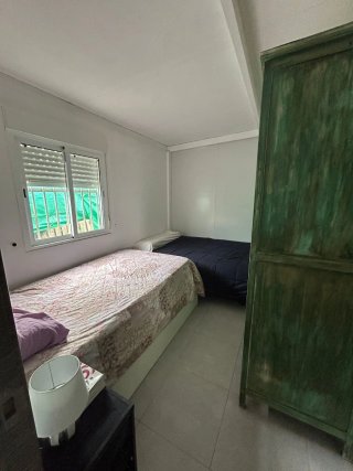 Alquiler de parcela con piscina en Dos Hermanas