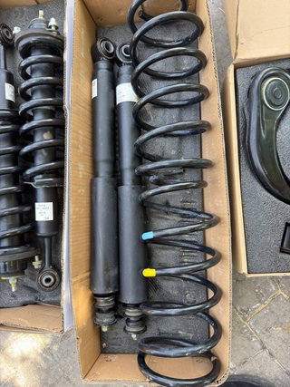 Kit Suspensión y brazos Toyota Land Cruiser