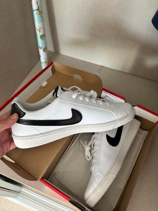 Zapatillas Nike Court Blancas y Negras