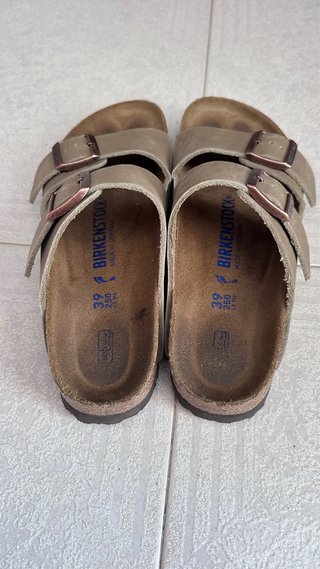 Sandalias Birkenstock caqui Talla 39