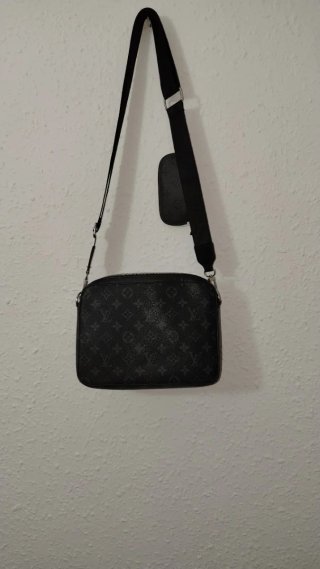 Bolso Louis Vuitton Negro para Hombre (Málaga)
