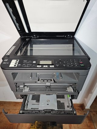 Stampante multifunzione Brother MFC-L2710DW laser