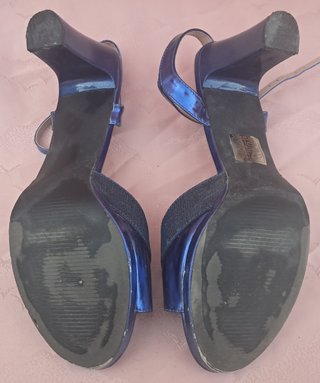 ZAPATOS AZULES DE TACON ANCHO  T-39