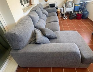 Sofá modular gris tela