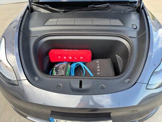 Tesla Model Y 2023 RWD