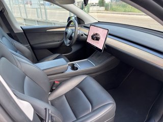 Tesla Model Y 2023 RWD