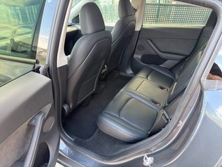 Tesla Model Y 2023 RWD