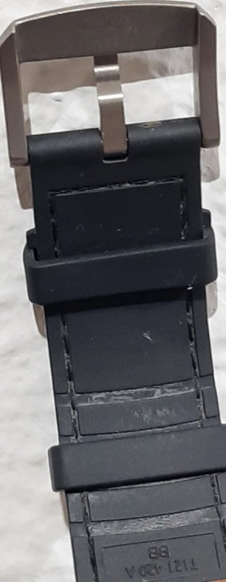 Reloj Tissot (T1214204605100)