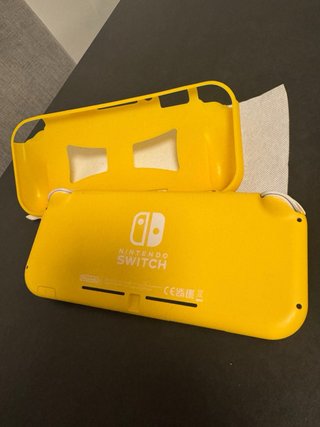 Nintendo Switch Lite Amarilla 256GB