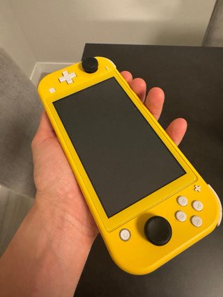 Nintendo Switch Lite Amarilla 256GB
