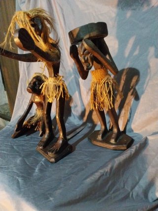 Lote Figuras Africanas Madera