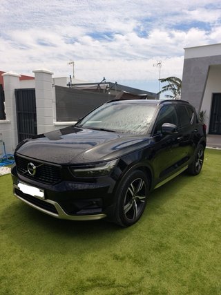 Volvo XC40 2021