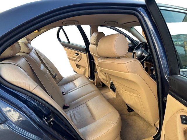 BMW Serie 520i 2004 pegatina c