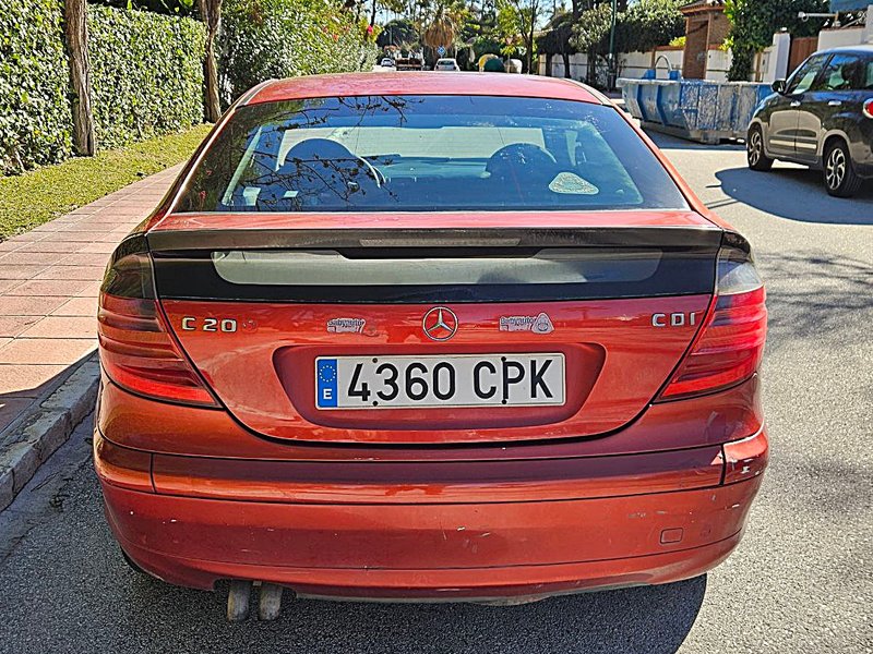 Mercedes-Benz Clase C C 200 CDI Sportcoupe 3p 2004, foto 18