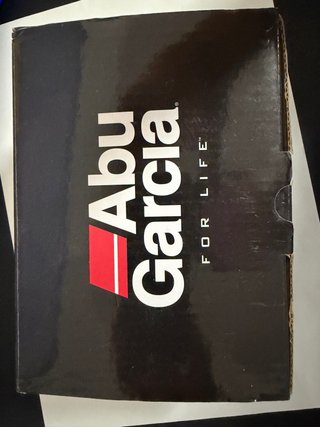 Carrete Abu Garcia MAX4SX 7.1:1 + trenzado