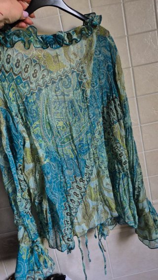 Top donna fantasia blu e verde