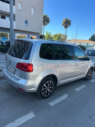 Volkswagen Touran 2012