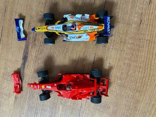 Scalextric C3 F1 Alonso R28 + Pit Box