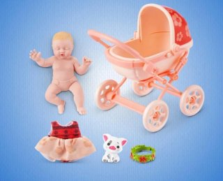 Bebe y carro: Miniatura, Realista.