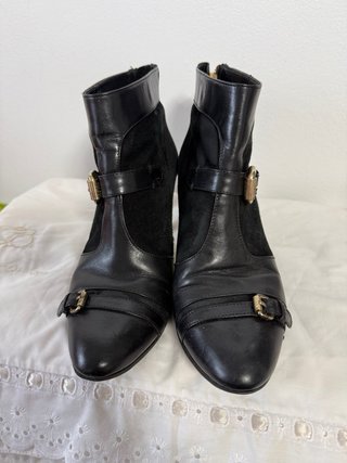 Botines Carolina Herrera piel