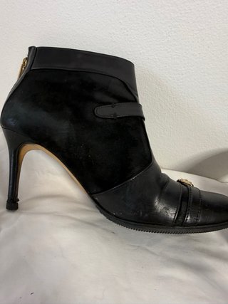 Botines Carolina Herrera piel