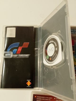 Pack 5 Juegos PSP: Gran Turismo, Little Big Planet