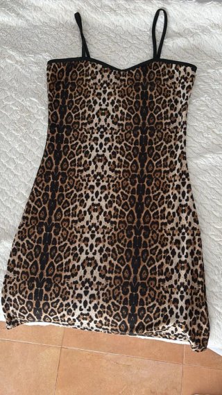 Vestido corto estampado leopardo