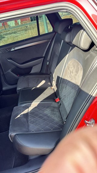 Skoda Superb 2021