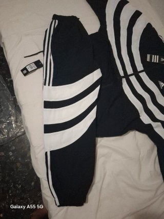 Chándal Adidas Negro y Blanco
