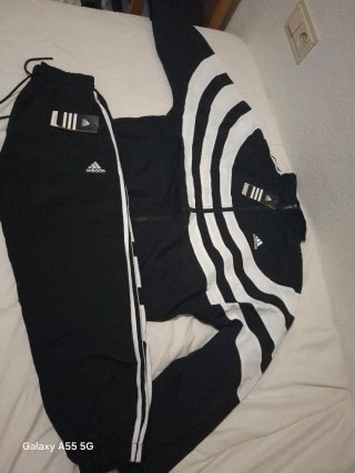 Chándal Adidas Negro y Blanco