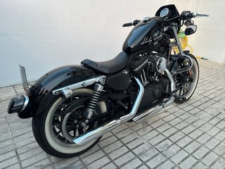 Harley davidson 883R