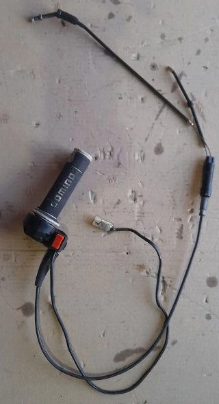 Acelerador y Cable Derbi GPR 75