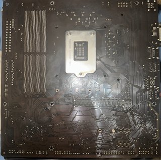 Placa Base Gigabyte B560M DS3H V2 + Intel i5