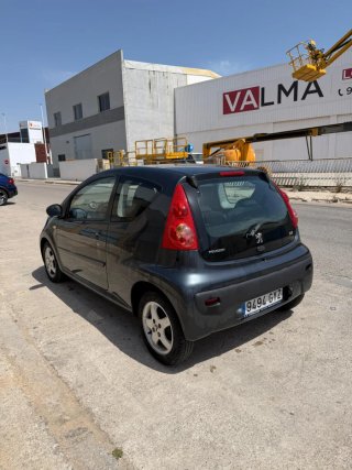 Peugeot 107 2010