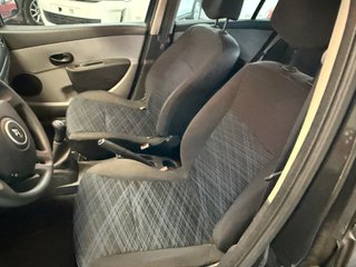 Renault Clio 1.2 gasolina 25.901 km